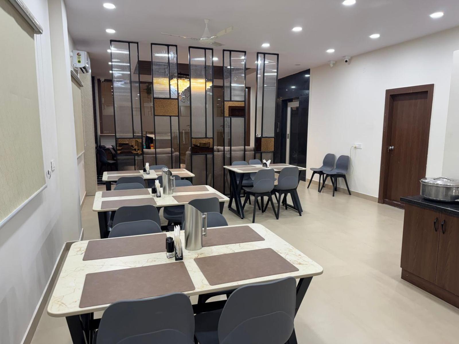 Hotel Apex Inn Hyderabad Airport Dış mekan fotoğraf